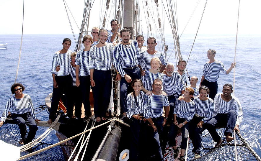 "La Boudeuse" et son équipage